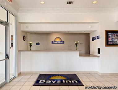 Days Inn By Wyndham Ennis Interiør billede